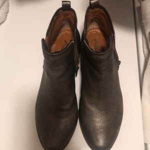 Lucky brand size 9 woman’s booties